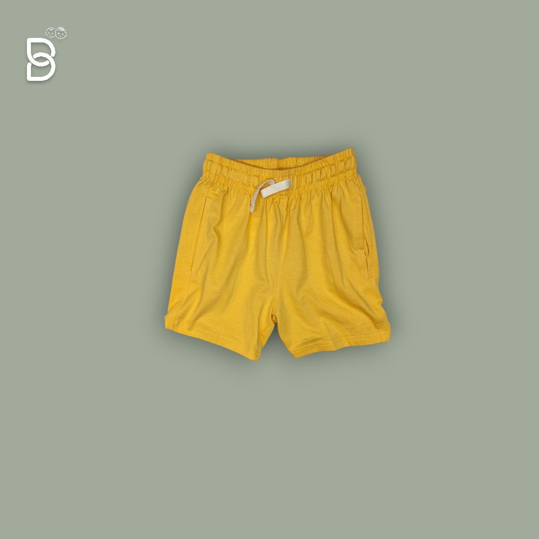 BOYS CREAM T-SHIRT & YELLOW NICKER