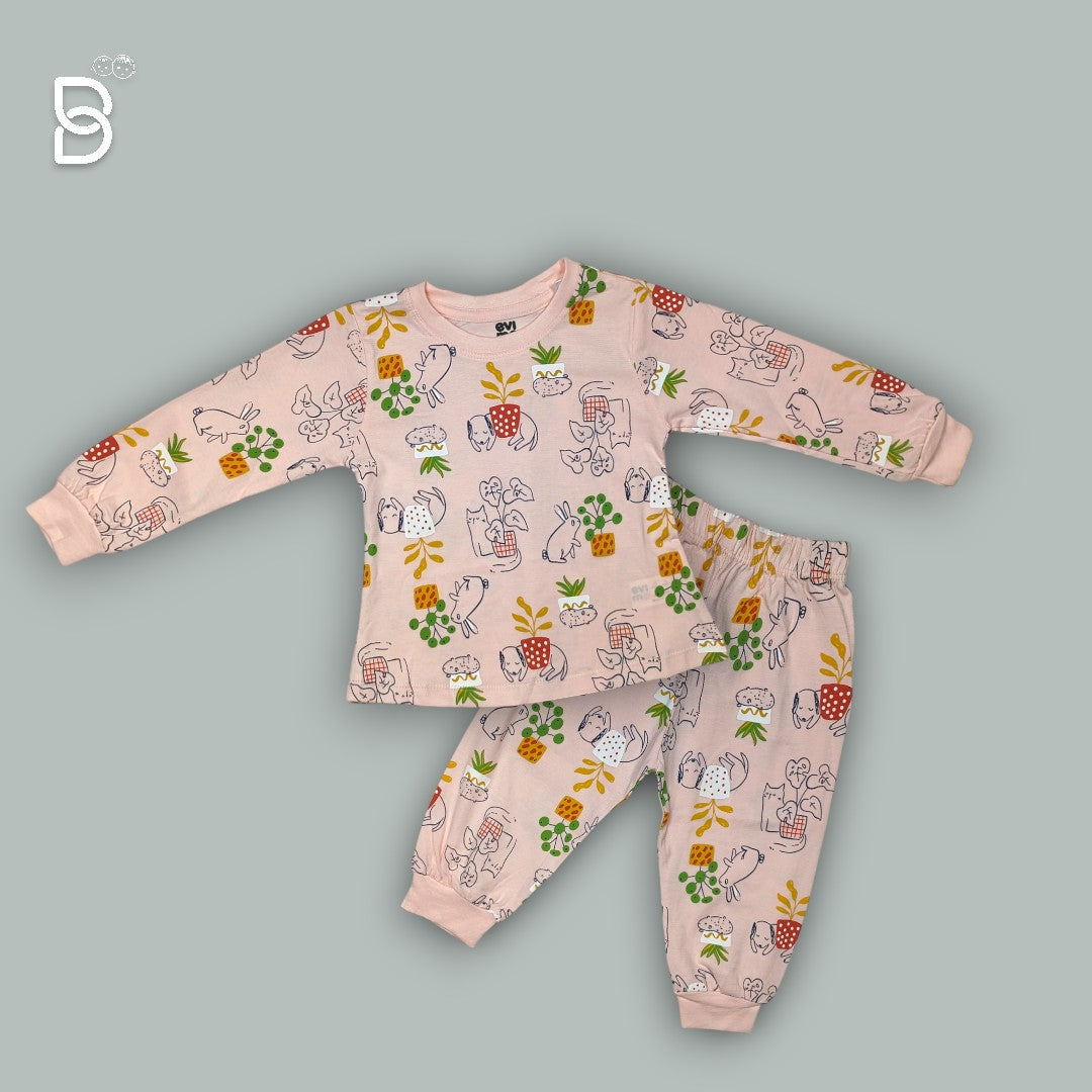 FULL SLEEVES NIGHT SUIT WITH PLANT & ANIMAL PRINT - EVIMO