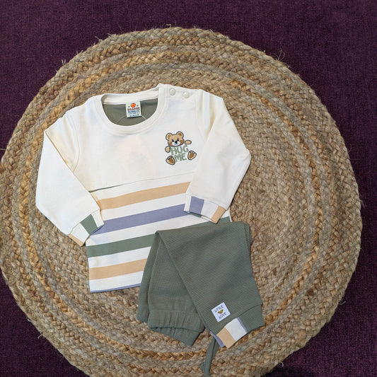 Baby Boy & Unisex Two-Piece "Hug Me" Teddy Bear Outfit Set