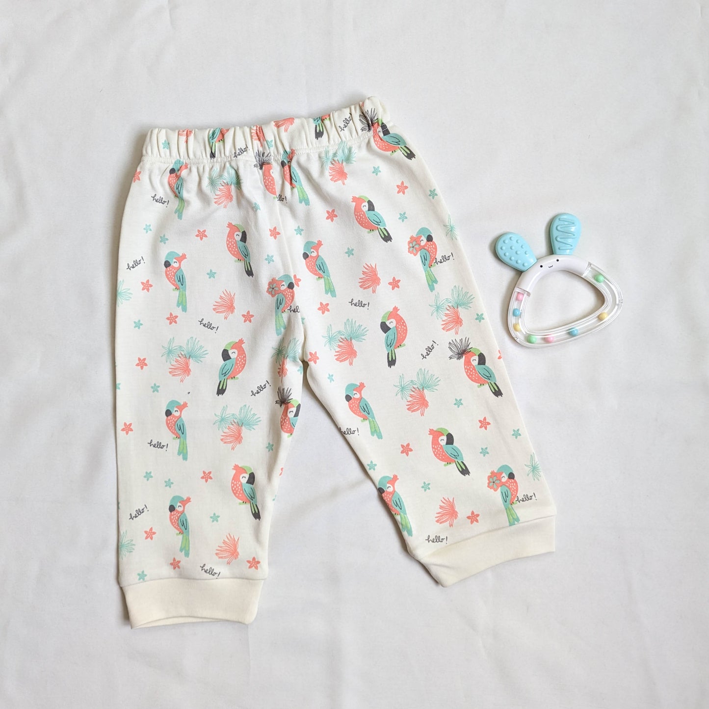 Parrot Print Top & All-Over Tropical Pants Set