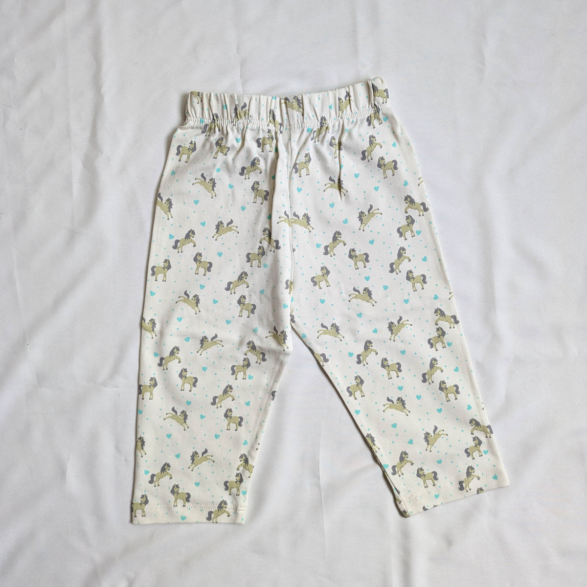 Pony Graphic Ruffle Top & Printed Leggings Set