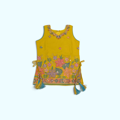 Girls' Ethnic Floral Embroidered Kurti & Dhoti Set with Dupatta